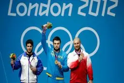 وزنه برداری  | نواب نصیر شلال نشان طلا را ازآن خود کرد