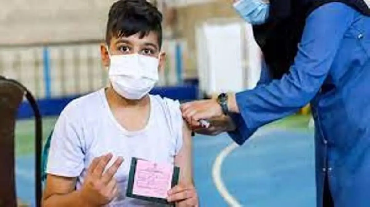 امکان مراجعه دانش‌آموزان به پایگاه‌های اختصاصی واکسیناسیون در تهران طی امروز و فردا 