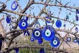 اگر می‌خواهید چشم نخورید هر روز این دعا را بخوانید | راه‌های در امان ماندن از چشم زخم چیست؟