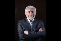  سید محمد غرضی: جامعه از سیاسیون بعد از انقلاب ضربه خورده است