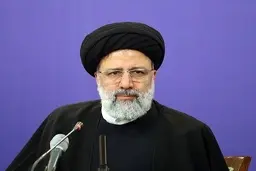 
رئیس قوه قضاییه  |   آن‌ها که فکر می‌کنند با مذاکره مشکلات کشور حل می‌شود اشتباه می‌کنند 