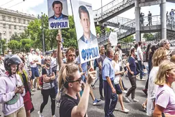 تظاهرات ده‌ها‌هزار نفر در روسیه علیه کرملین