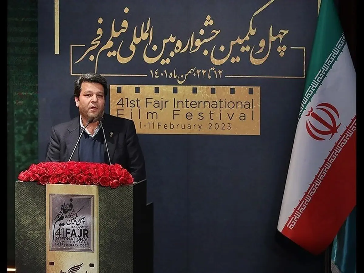 برخی جشنواره‌های دنیا گفته‌اند فیلم‌های زیرزمینی ایران را می‌پذیریم؛ برنامه ریزی می‌کنند که ما را ضعیف کنند | اگر روسیه جایزه اوراسیا را راه‌اندازی کند، معادلات سینمایی دنیا عوض می‌شود