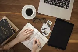 ایده‌هایی برای شروع نوشتن | برای نوشتن از کجا شروع کنیم؟