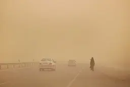 توفان شن با سرعت ۱۰۴ کیلومتر بر ساعت سیستان را درهم کوبید