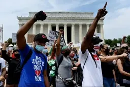 نتیجه گیری مخاطبان از پوشش اعتراضات آمریکا توسط صداوسیما 