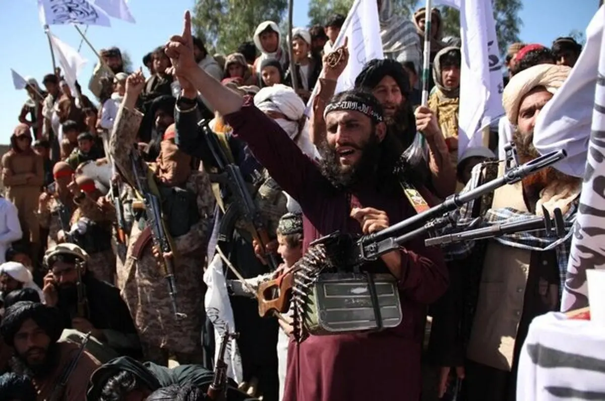عضو ارشد طالبان: هرکس با امیرالمومنین شیخ ‌هبه‌الله بیعت نکند، از اسلام خارج است