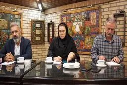 دختران دانش‌آموز دچار خشم هستند | دانش‌آموز متوسطه اول هم به مهاجرت فکر می‌کند