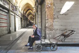 فاصله‌گذاری اجتماعی به معنای تمام‌شدن بحران نیست 