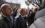 پاشینیان در جمع هواداران: قصد ترک ارمنستان را ندارم