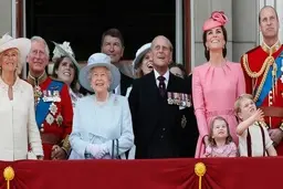 با برچیده شدن نظام پادشاهی در بریتانیا چه بر سر خاندان سلطنتی می آید؟