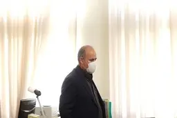 
قرارداد ویلموتس | عکسی متفاوت از مهدی تاج در کمیسیون اصل نود
