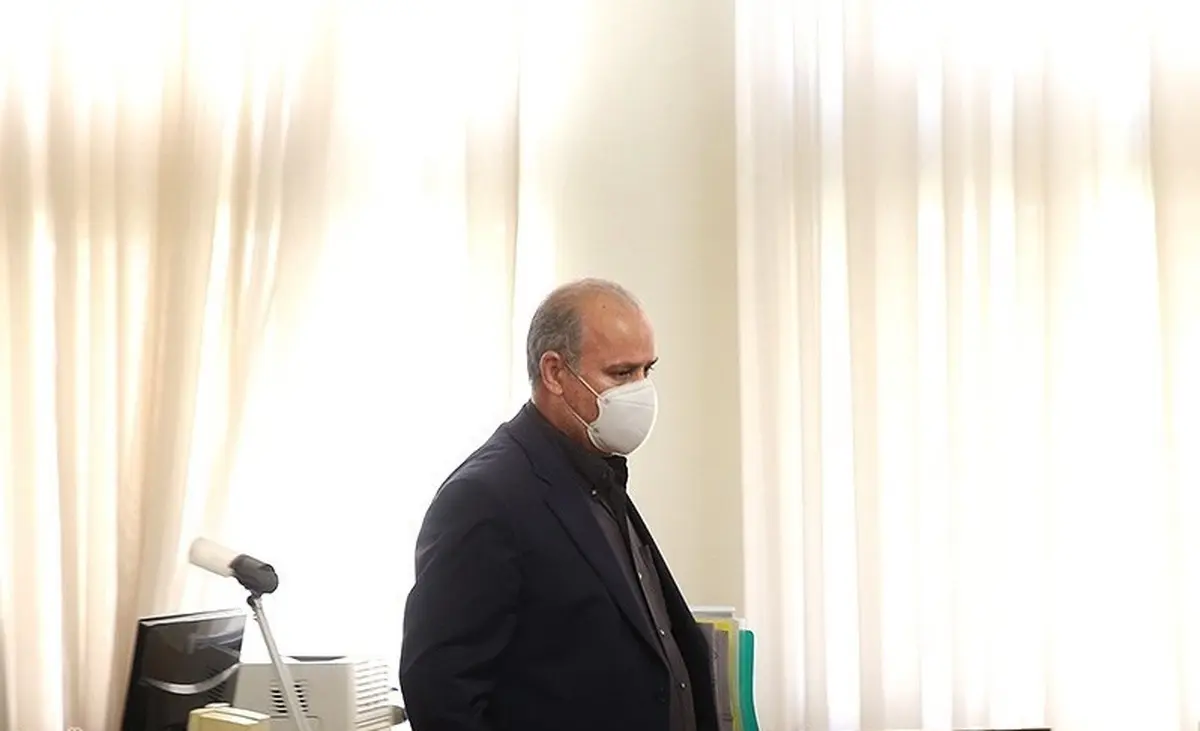 
قرارداد ویلموتس | عکسی متفاوت از مهدی تاج در کمیسیون اصل نود

