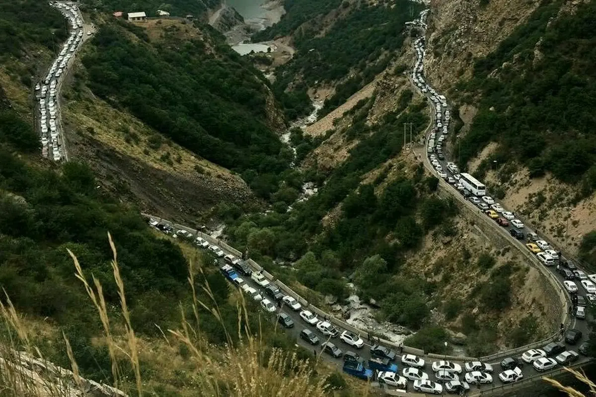 مسافرین شمال بخوانند | اعلام محدودیت‌های ترافیکی در جاده کرج - چالوس