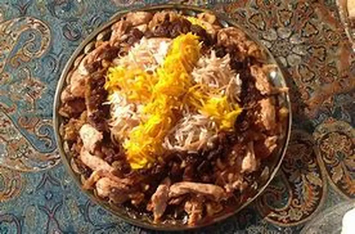 طرز تهیه بهترین رشته‌پلو و مرغ آلو | لذیذترین غذا برای چهارشنبه‌سوری +ویدئو