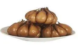 طرز تهیه سیرترشی بدون پوست؛ خوشمزه و ماندگار | بهترین روش درست کردن سیر ترشی 