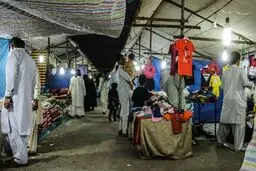 کرونا بازار ایرانشهر را به تعطیلی کشاند