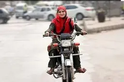 خبر خوش برای بانوان موتور سوار | صدور گواهینامه موتورسیکلت برای بانوان در آستانه تصویب در مجلس

