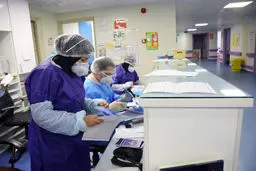 
بیماران  |  ۱۹۷ بیمار مبتلا به کرونا در قم حال ۴۰ نفر آن‌ها وخیم است.
