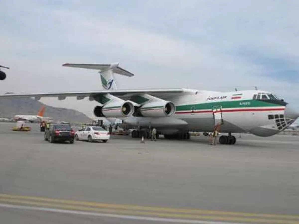 هواپیمای حامل کمک‌های بهداشتی ایران درفرودگاه کابل بر زمین نشست. 