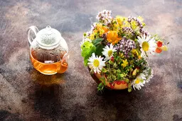 به جای داروهای لاغری این دمنوش رو بخور! | طرز تهیه دمنوش لاغری +ویدئو