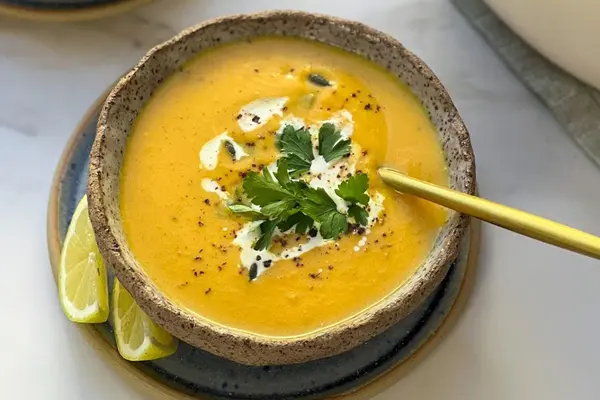 گرمای پاییز در یک کاسه | ترفند تهیه سوپ کدو حلوایی +ویدئو