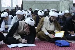 همزمان با اعزام طلبه به نقاط مختلف کشور برای تبلیغ جلیلی، دروس هفته جاری حوزه علمیه قم تعطیل شد
