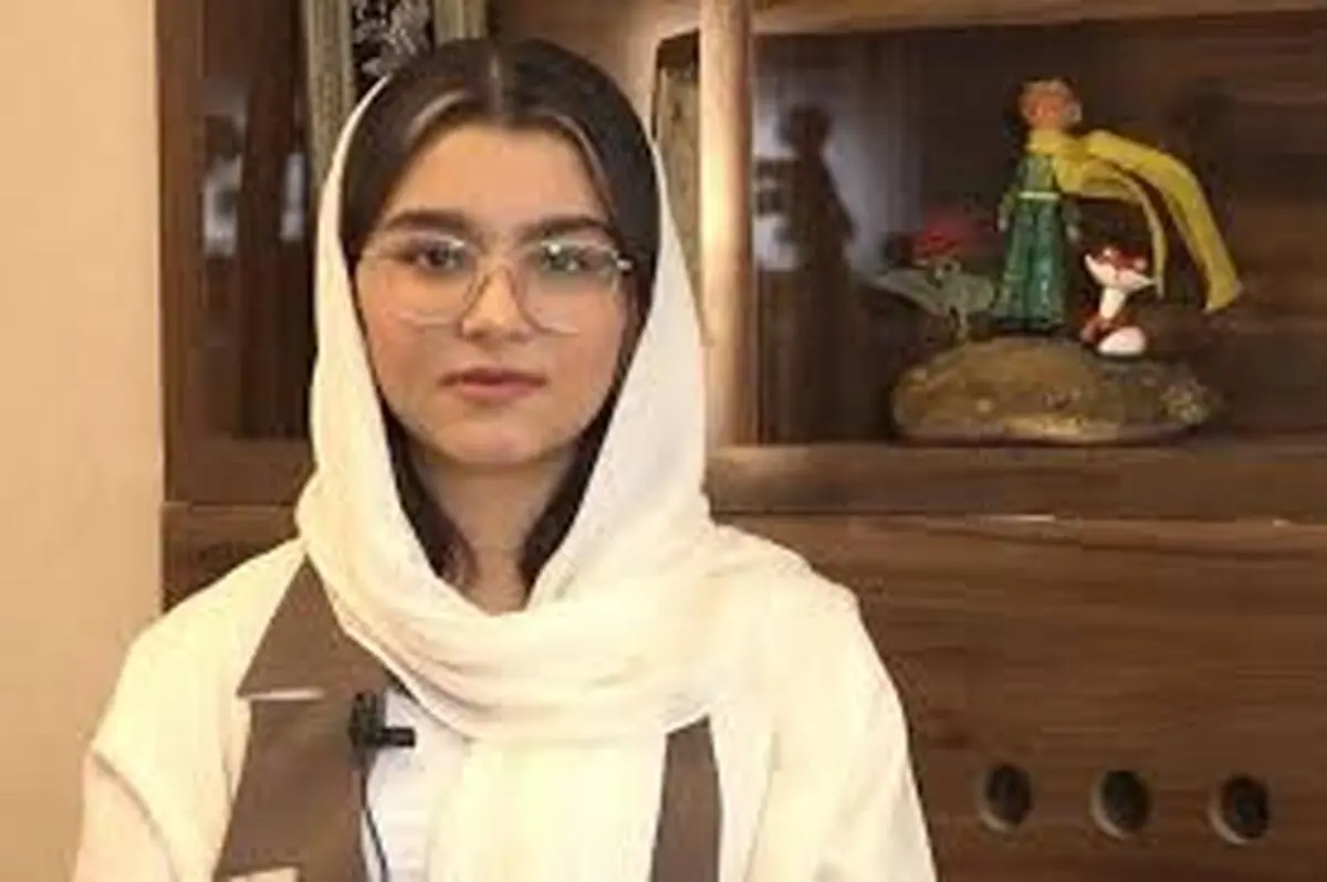 انتخاب میهن‌پرستانه آترینا، رتبه‌یک کنکور | "پزشکی مشهد را به مهاجرت ترجیح می‌دهم" +ویدئو