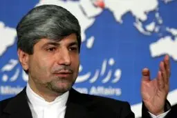 مکرون در دنیای مجازی سیر می کند |  رایزنی در خصوص مسائل منطقه نیاز به حضور فرانسوی ها ندارد