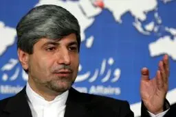 مکرون در دنیای مجازی سیر می کند |  رایزنی در خصوص مسائل منطقه نیاز به حضور فرانسوی ها ندارد