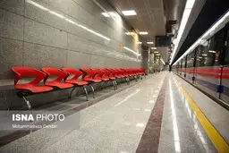  از ورود شهروندان بدون ماسک به مترو  جلوگیری  می شود.