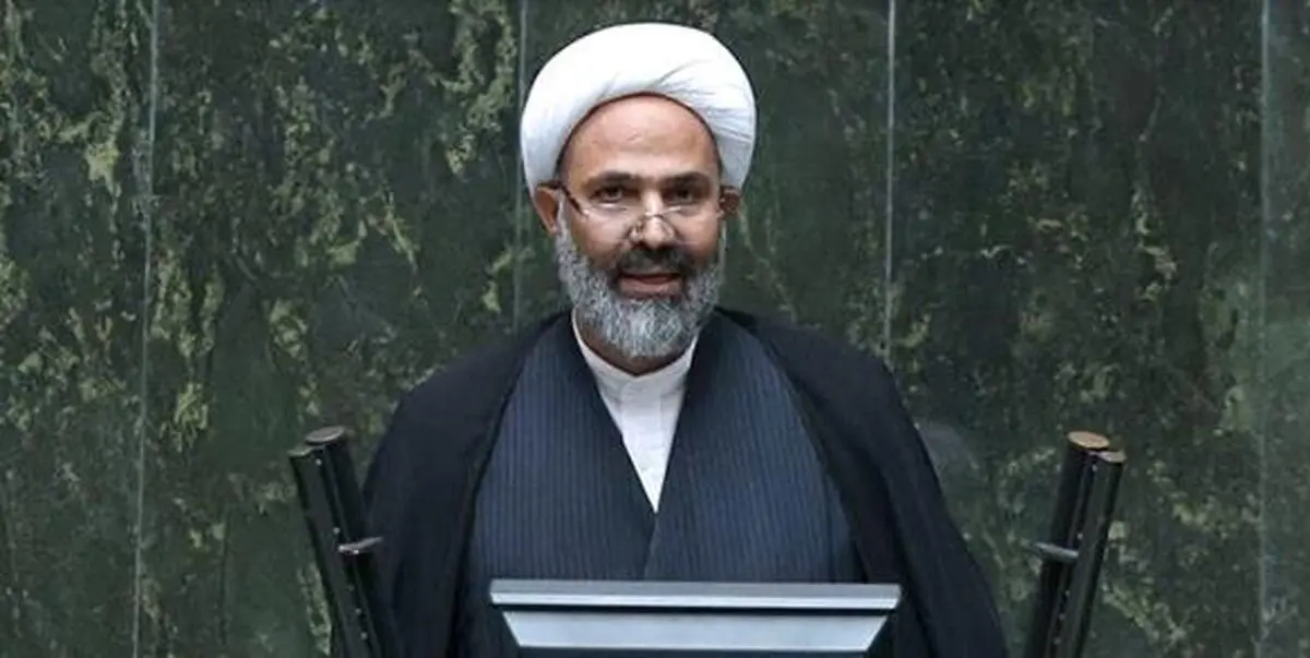 پژمانفر: بسیاری از مواد دارویی در گمرکات در حال فاسد شدن هستند