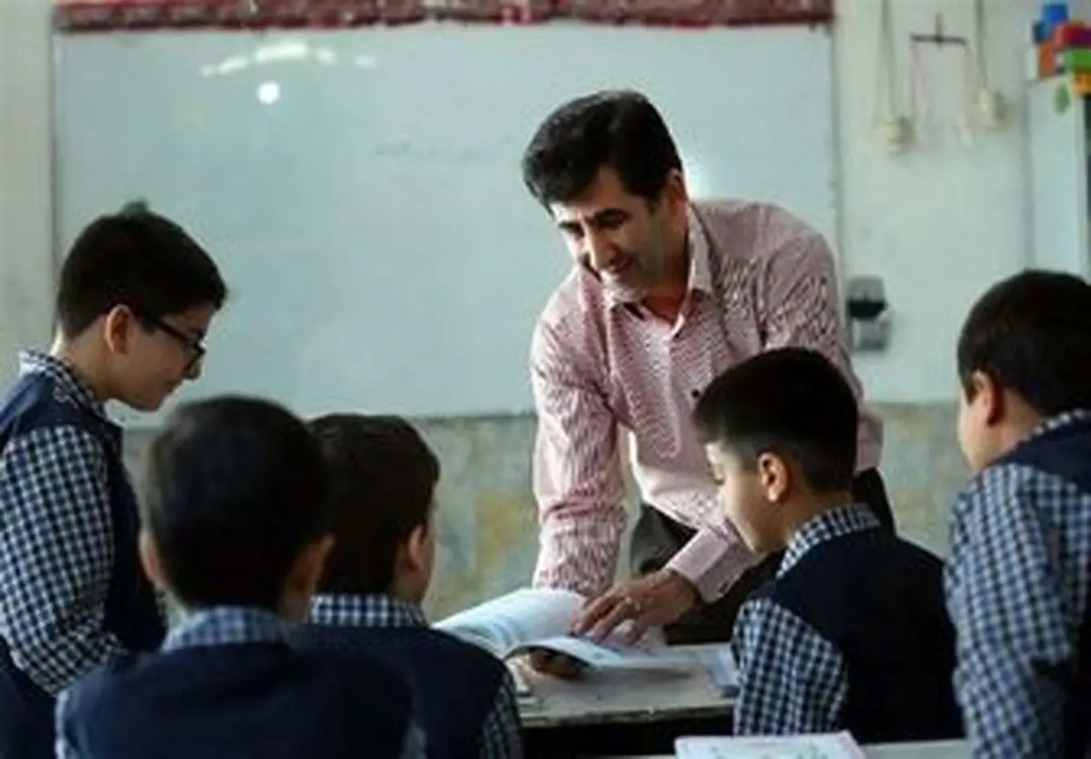 بازنشستگان فرهنگیان بخوانند | خبر مهم برای معلمان بازنشسته
