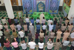 مساجد در مناطق کم خطر یا سفیدبازگشایی شد 
