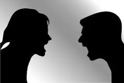 اعتیاد به اینترنت و افزایش اختلافات خانوادگی 