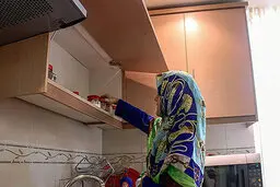 چه افرادی مشمول بیمه زنان خانه‌دار می‌شوند