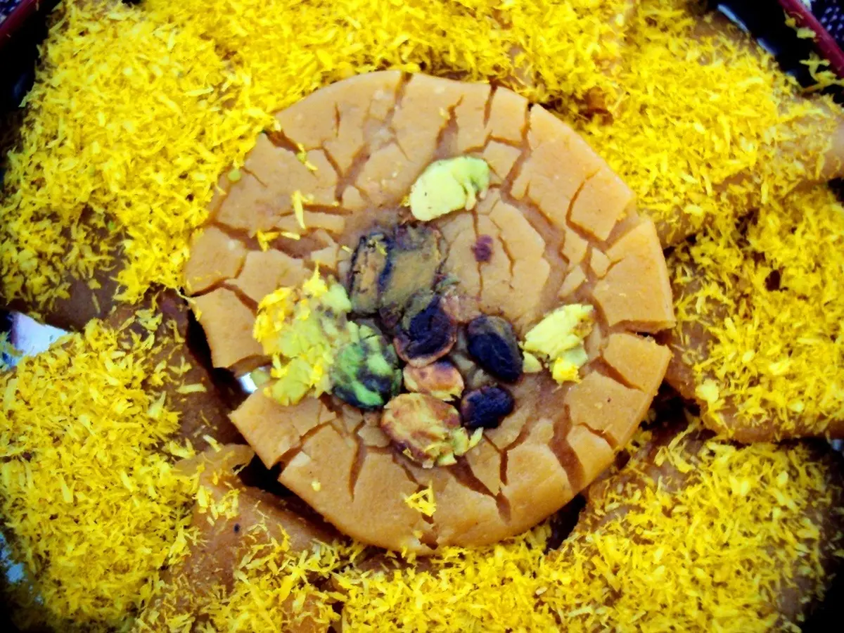 طرز تهیه سوهان درخانه 