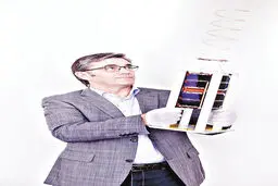  کارآفرینی در تکنولوژی ماهواره