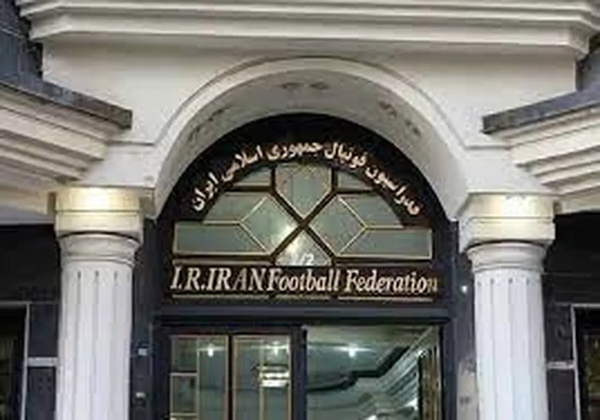 اولتیماتوم مالک تراکتور به فدراسیون | زنوزی: اگر نمی‌توانید فوتبال را اداره کنید، کنار بروید