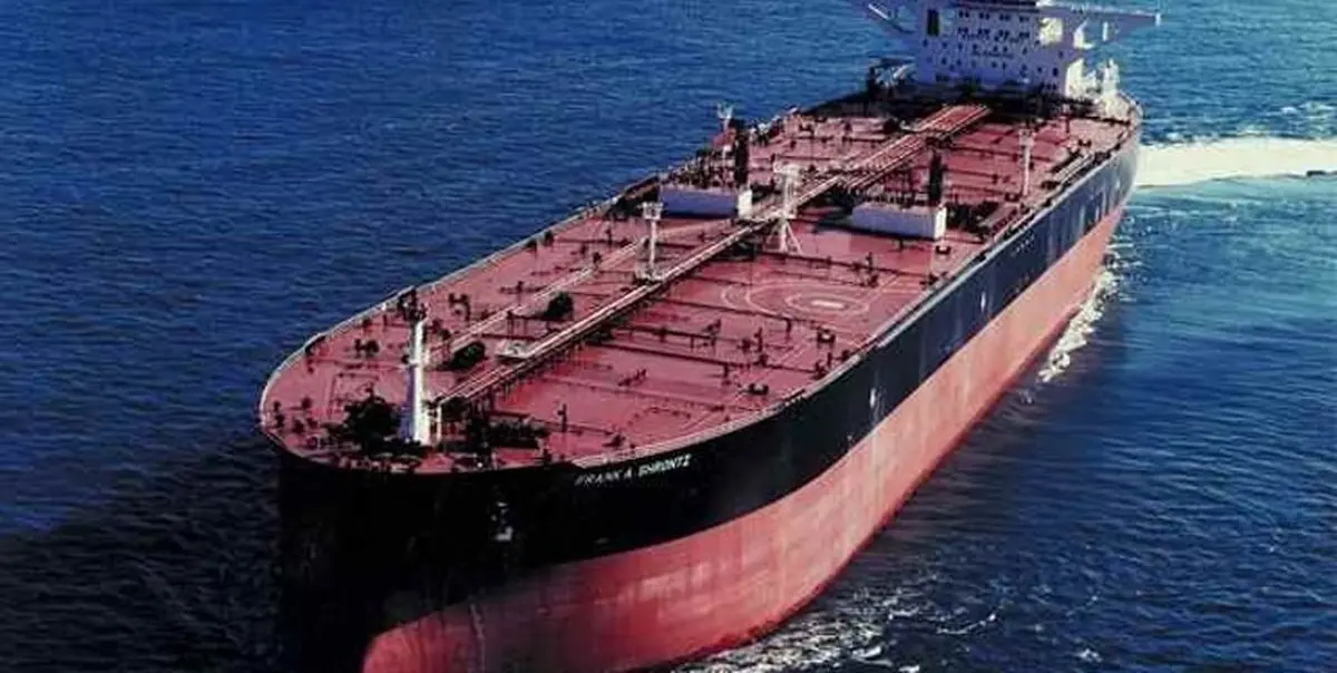 دو نفتکش  با پرچم ایران در حال دور زدن آفریقا برای رساندن بنزین به ونزوئلا