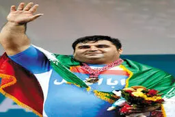 حسین رضازاده راهی بیمارستان شد! |  فعلا تحت مراقبت و بستری است
