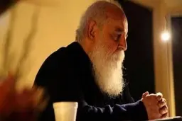 تصویری دیده نشده از عکس جوانی “هوشنگ ابتهاج” + عکس