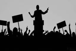 عمر طولانی سیاستمداران |  سیاستمداران بیشتر از طرفداران‌شان عمر می‌کنند