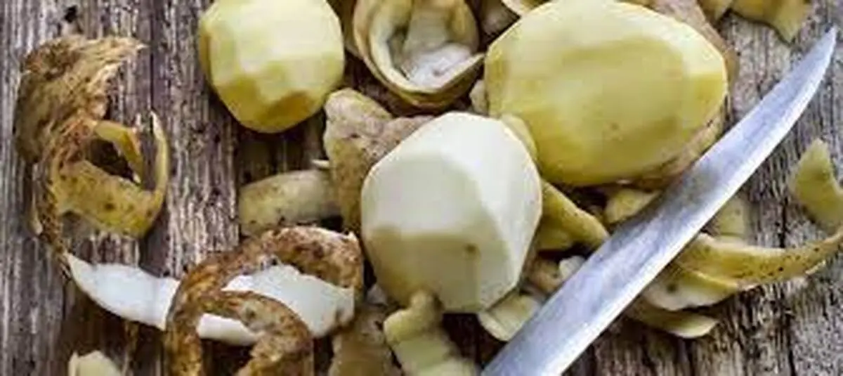 
 پوست سیب زمینی  را دور نریزید+خواص شگفت آور
