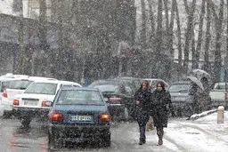 ارتفاعات تهران برفی‌ می‌شود | مسافران شمال مراقب باشند