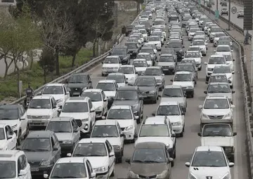 هشدار به مسافران؛ ترافیک در این محورها سنگین است