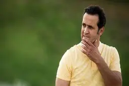 علی کریمی دست بردار نیست | حمله باورنکردنی جادوگر فوتبال ایران به یک روحانی + عکس