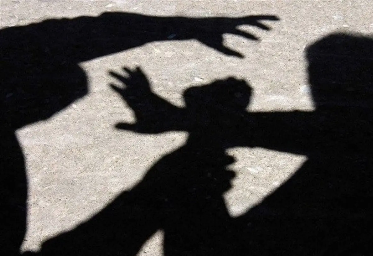 تجاوز گروهی به زن جوان در مقابل چشم فرزندش و همسرش | متجاوزین زن را ربودند