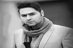 یک خواننده دیگر مهاجرت کرد