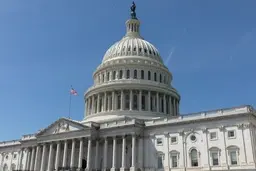 طرح جدیدی از سوی قانونگذاران آمریکایی |  ابطال ویزای فرزندان مقامات ایران یا جلوگیری از ورودشان به خاک این کشور